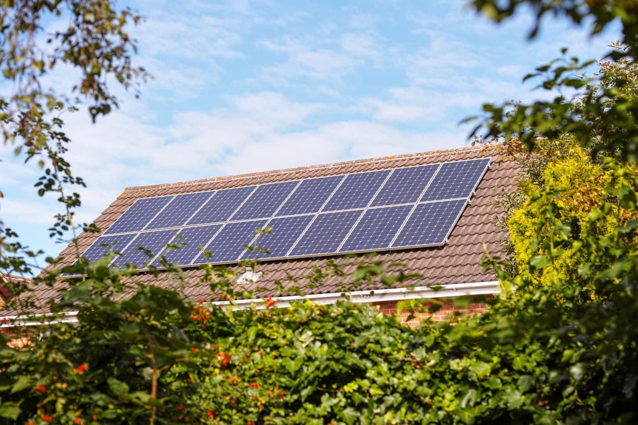 BRE establishes collaborative industry network with essential aim of making solar PV systems safer